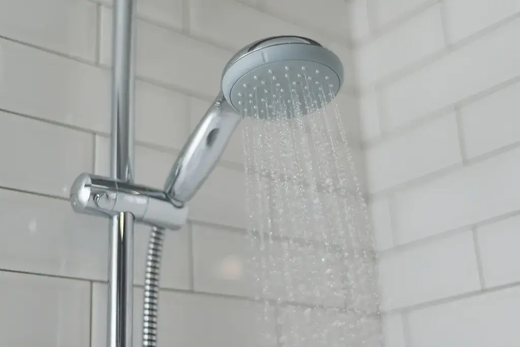 Shower - Running Water